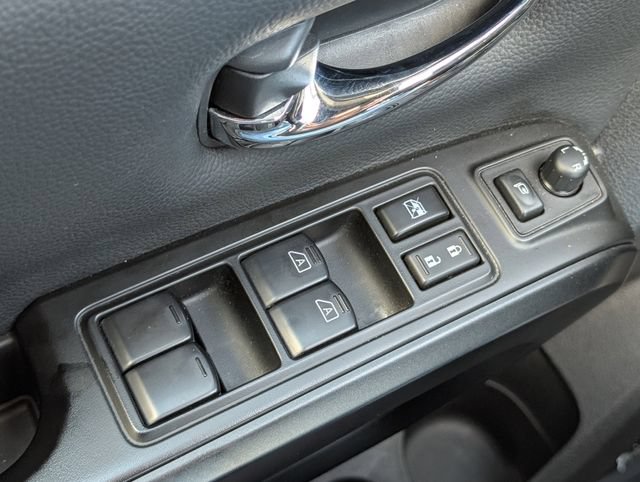 Used 2024 Nissan Titan PRO-4X w/ Pro-4x Convenience Package AWD/4WD image 22