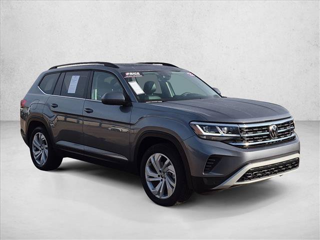 Used 2023 Volkswagen Atlas SE w/ Panoramic Sunroof Package AWD/4WD image 3
