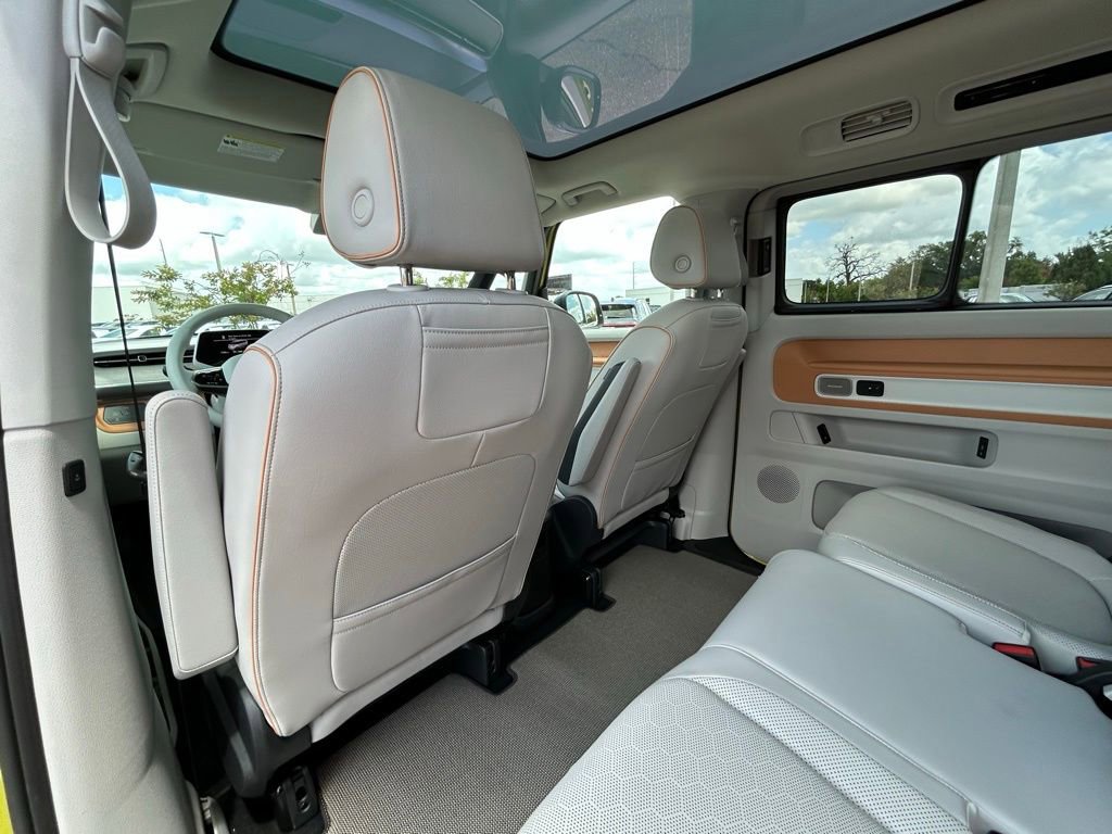 Used 2025 Volkswagen ID. Buzz 1st Edition image 66
