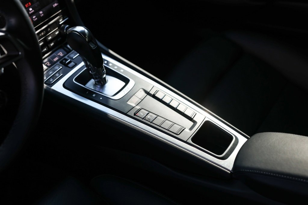 Used 2019 Porsche 718 Cayman S image 16