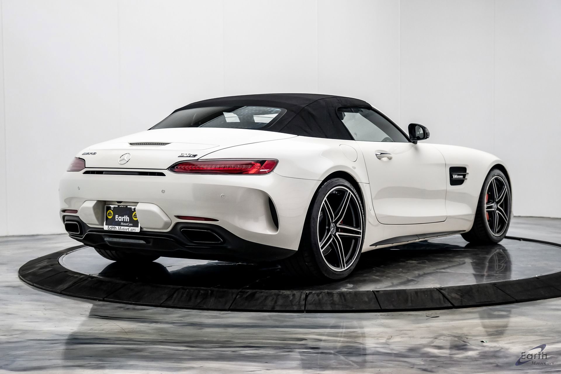 Used 2018 Mercedes-Benz AMG GT C image 22