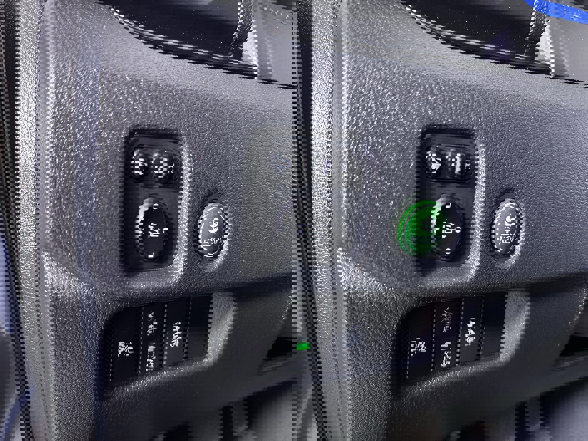 Used 2021 Honda Pilot Elite image 54