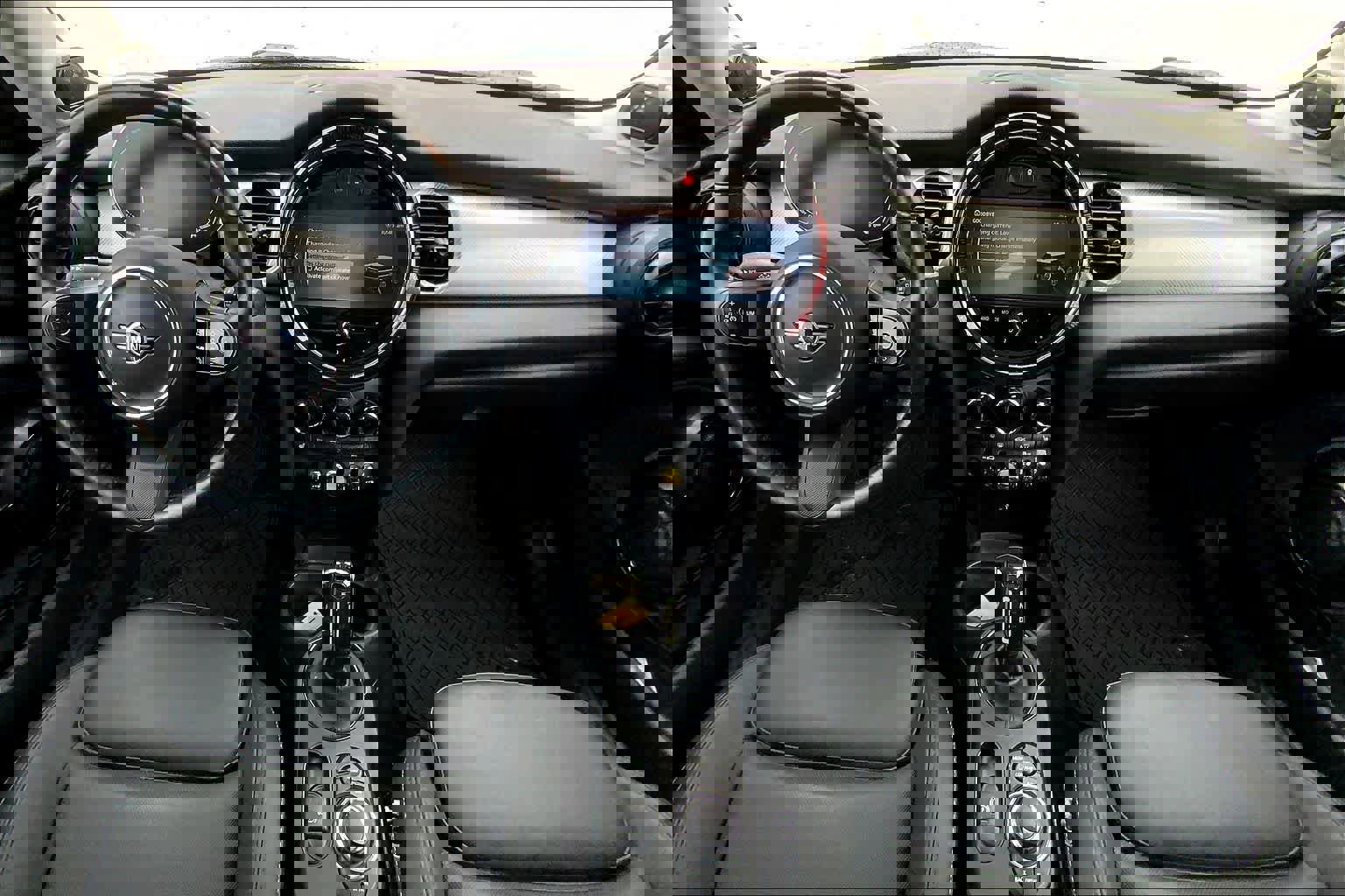 Used 2024 MINI Cooper SE image 10