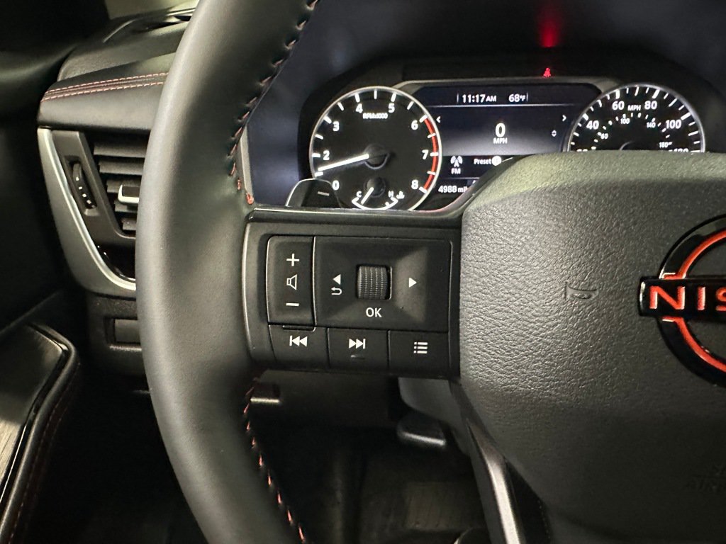 Used 2026 Nissan Rogue SV AWD/4WD image 11