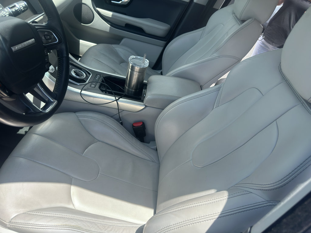 Used 2013 Land Rover Range Rover Evoque Prestige AWD/4WD image 9