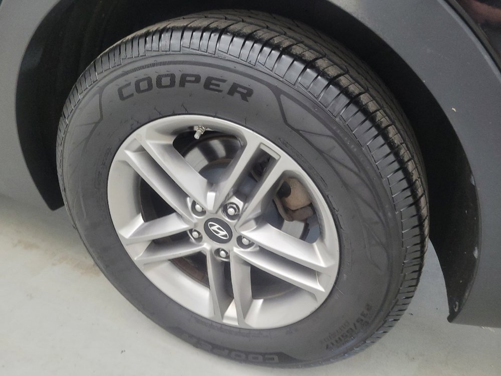 Used 2018 Hyundai Santa Fe Sport AWD/4WD image 31