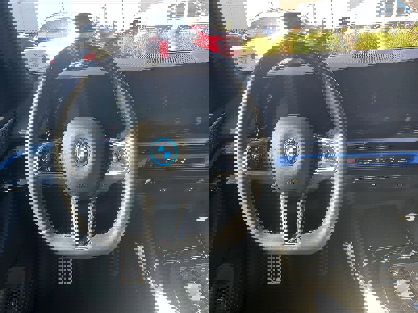 Used 2024 BMW i5 M60 w/ Premium Package image 8