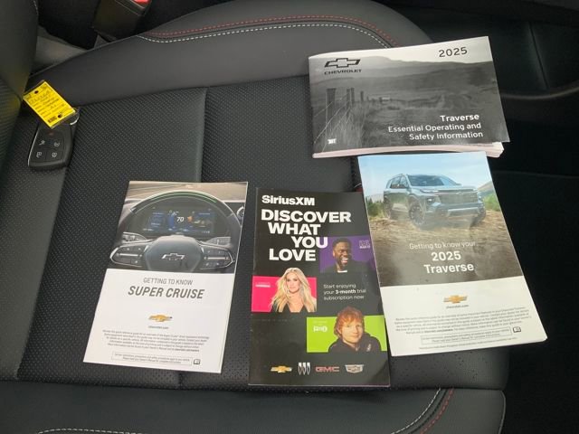 Certified 2025 Chevrolet Traverse RS w/ LPO, Floor Liner Package image 17