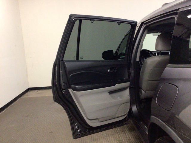 Used 2017 Honda Pilot Elite image 21