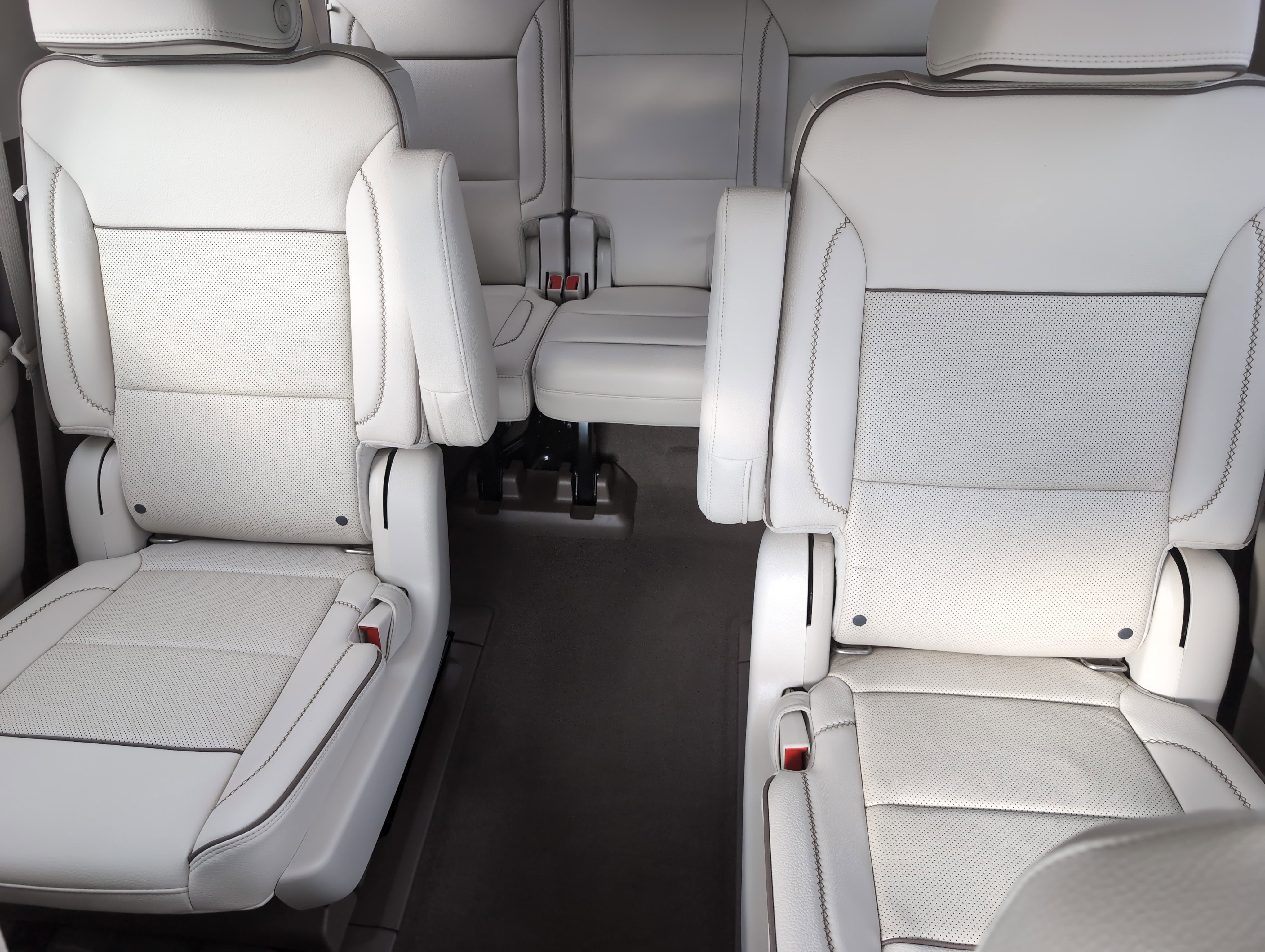 Used 2021 GMC Yukon Denali image 24