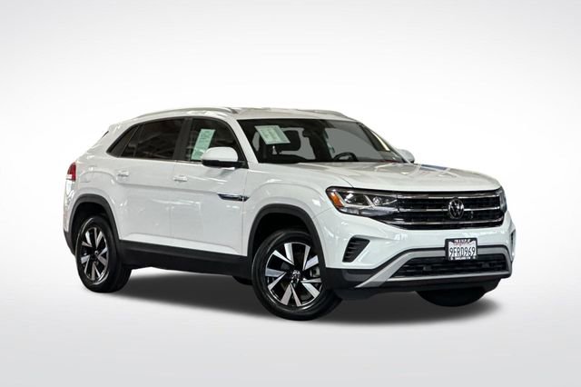 Certified 2023 Volkswagen Atlas Cross Sport SE FWD image 2