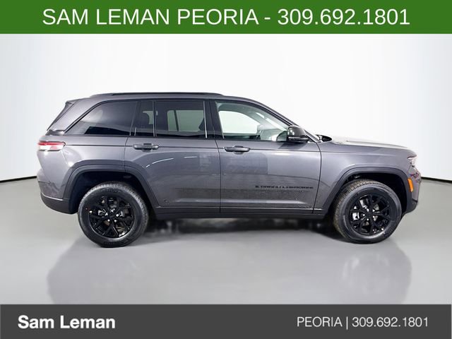 New 2025 Jeep Grand Cherokee Laredo image 8