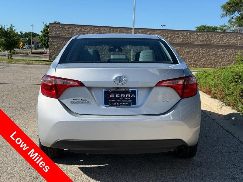 Used 2017 Toyota Corolla LE w/ Carpet Mat Package (TMS) FWD image 4