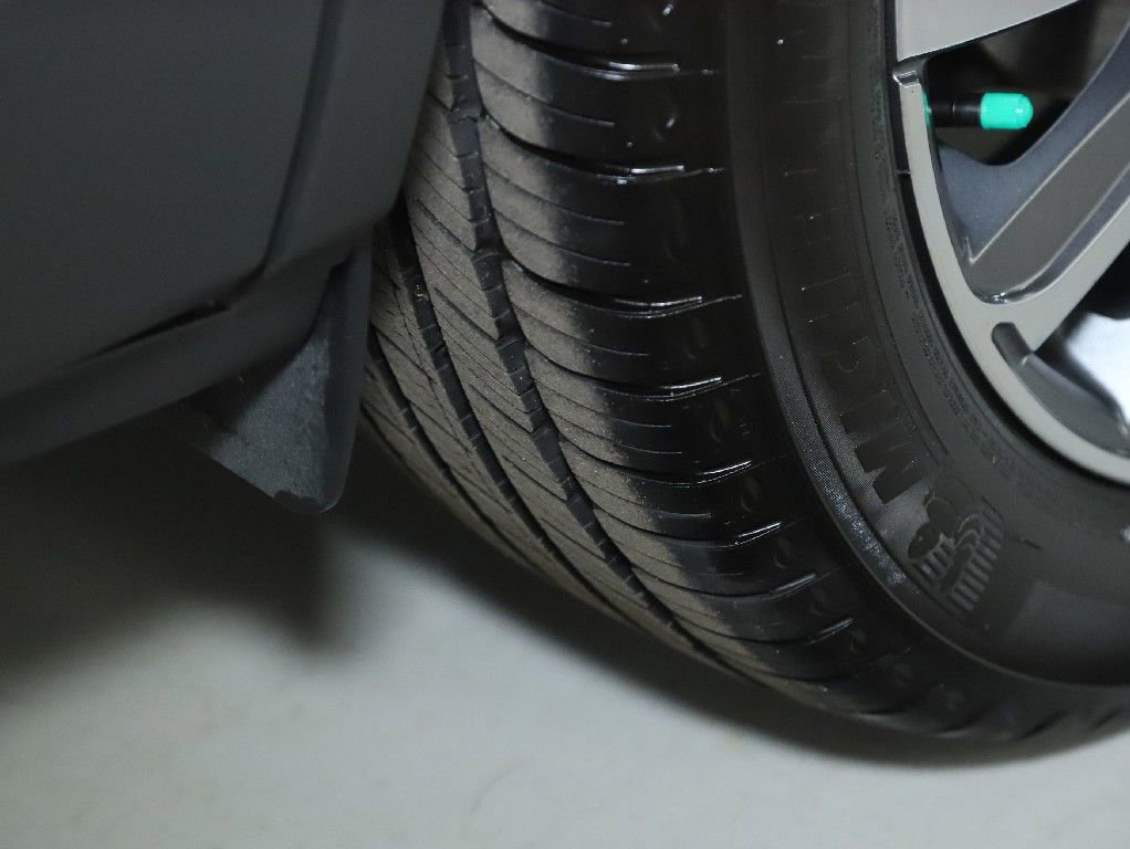 Certified 2024 Lincoln Corsair Reserve AWD/4WD image 35