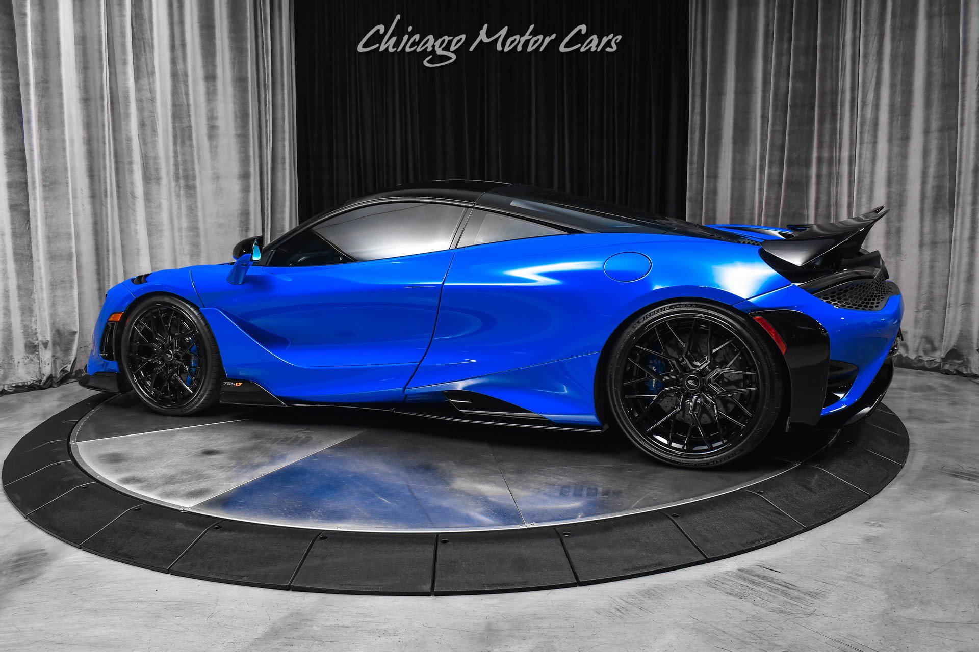 Used 2021 McLaren 765LT RWD image 3