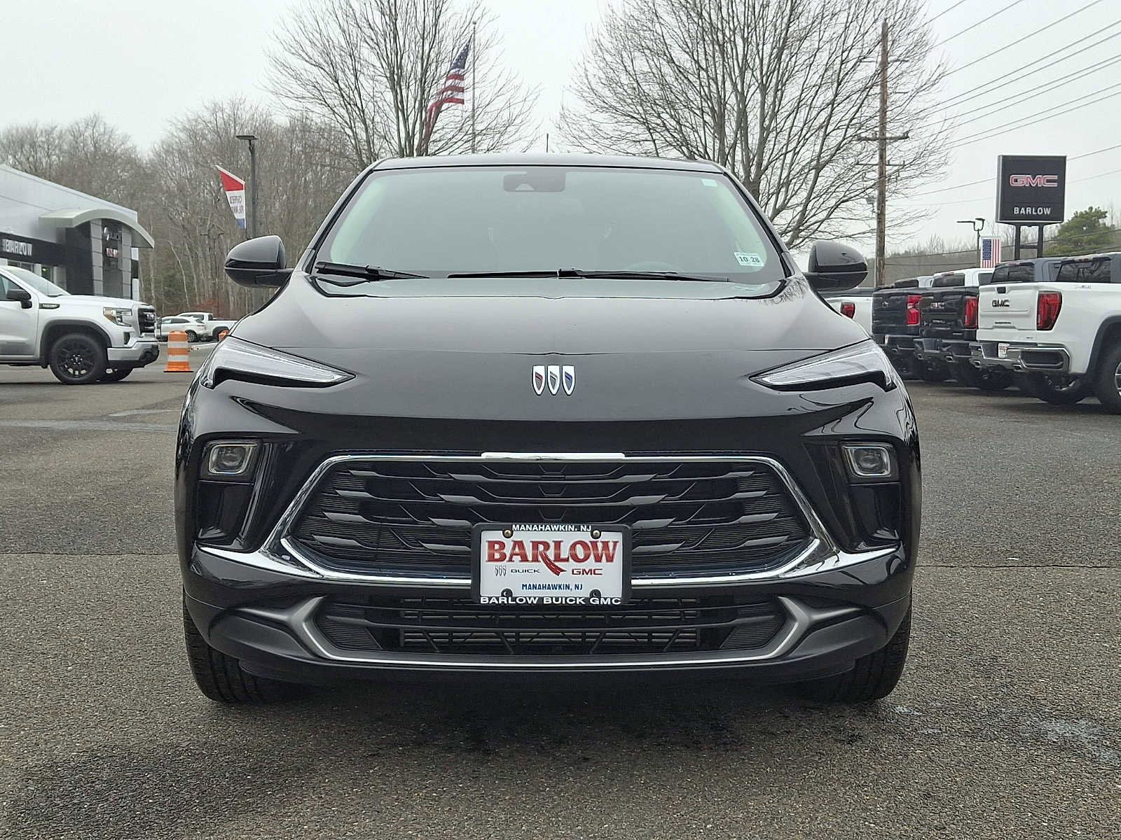 Certified 2024 Buick Encore GX Preferred w/ Comfort Package image 2