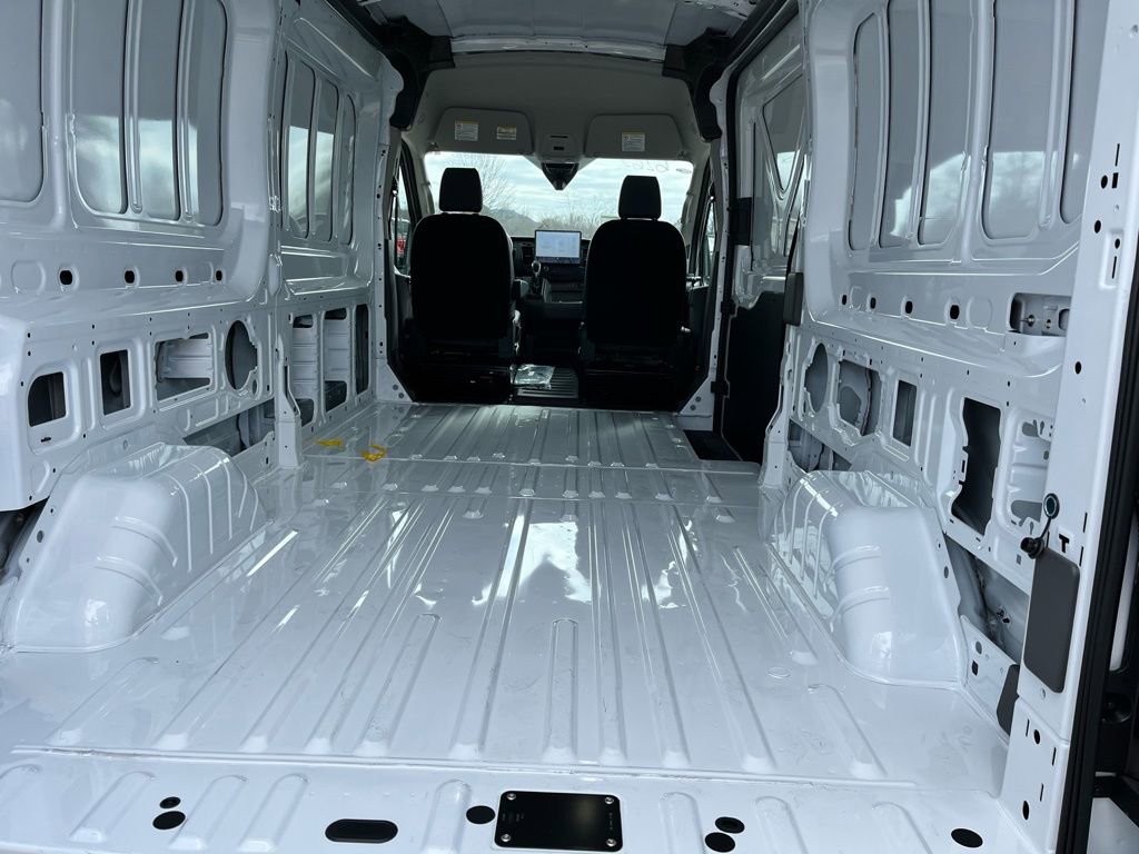 New 2026 Ford Transit 250 148 Medium Roof image 11