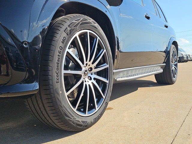 New 2026 Mercedes-Benz GLS 580 4MATIC image 6