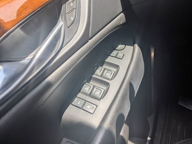 Used 2020 Cadillac Escalade Luxury image 20