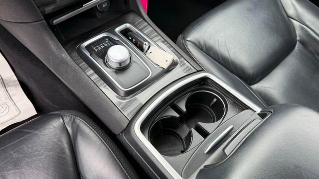 Used 2022 Chrysler 300 Touring L image 21