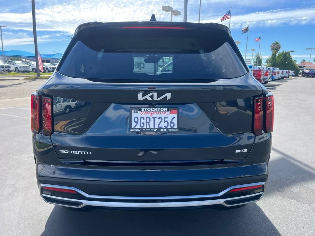 Used 2023 Kia Sorento EX AWD/4WD image 19