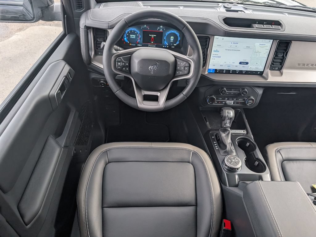 New 2026 Ford Bronco Outer Banks AWD/4WD image 8