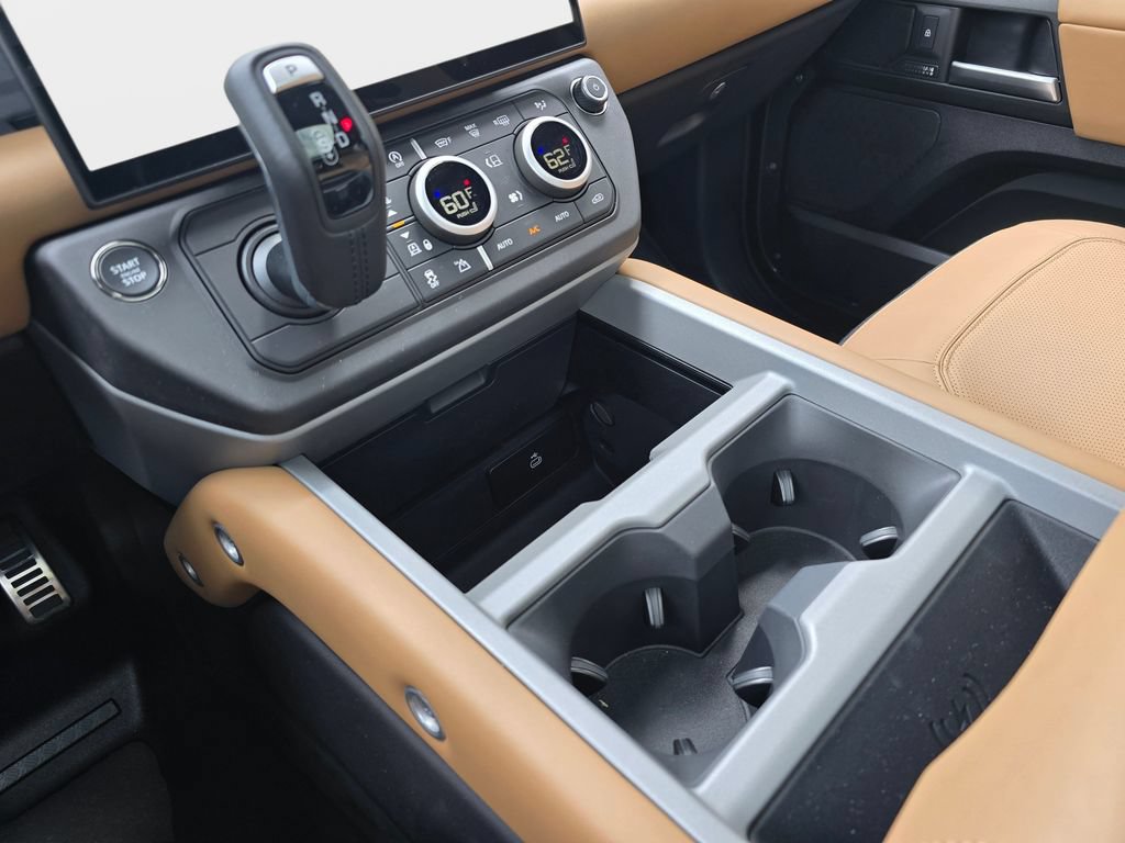 New 2026 Land Rover Defender 130 X AWD/4WD image 28