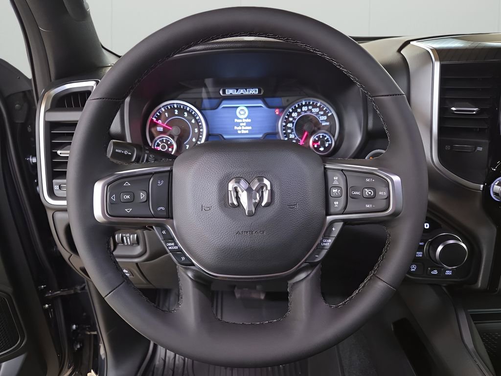 New 2026 RAM 1500 4x4 Crew Cab image 14