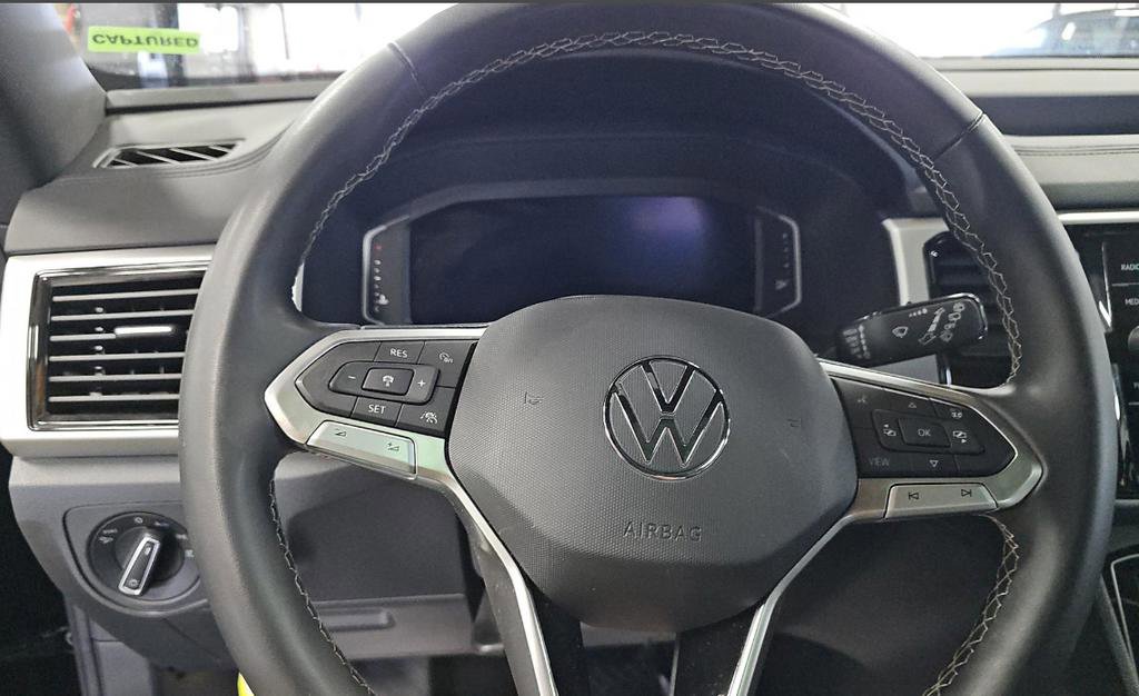 Used 2023 Volkswagen Atlas Cross Sport SEL AWD/4WD image 14