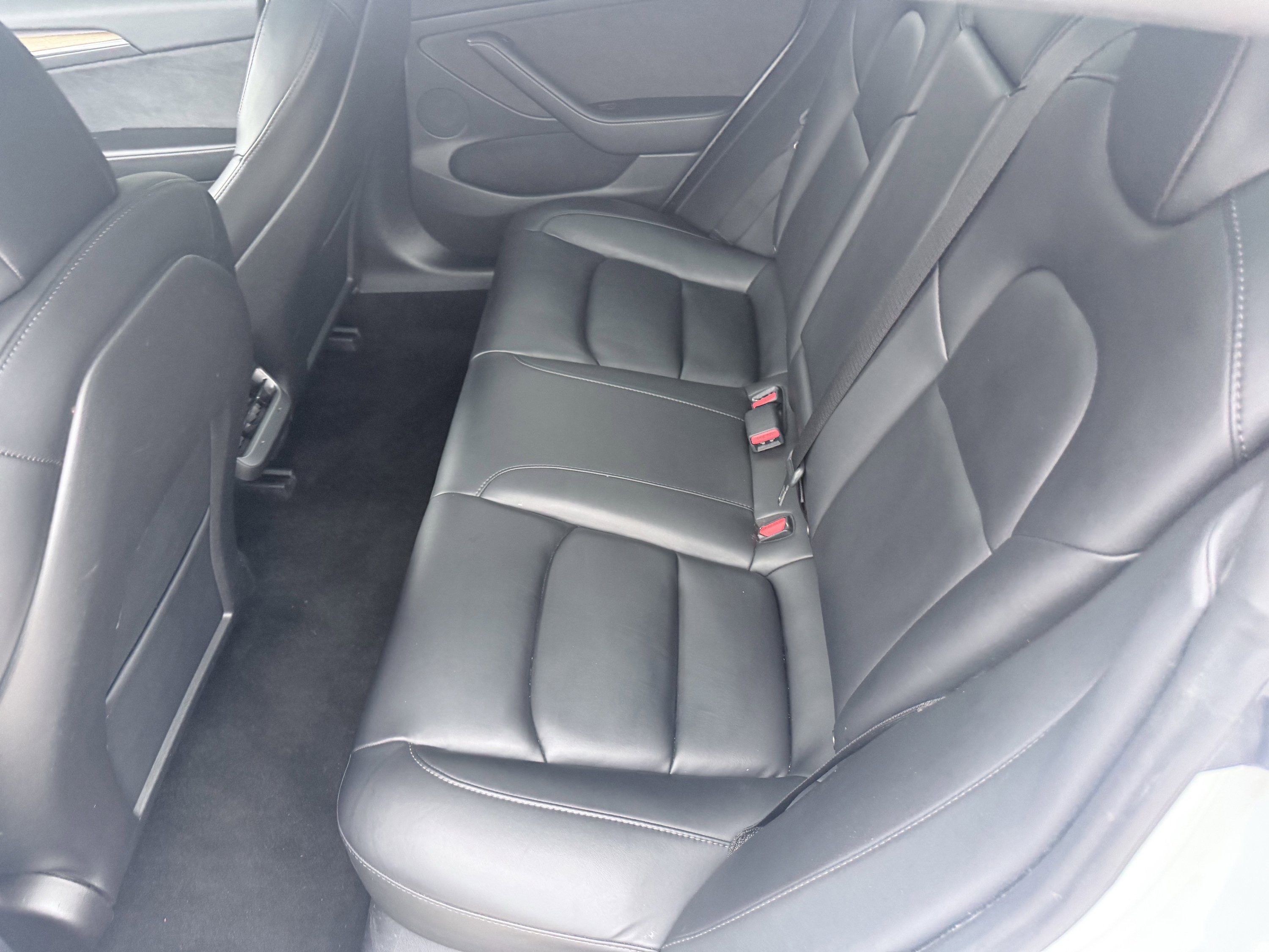 Used 2023 Tesla Model 3 Standard Range image 37