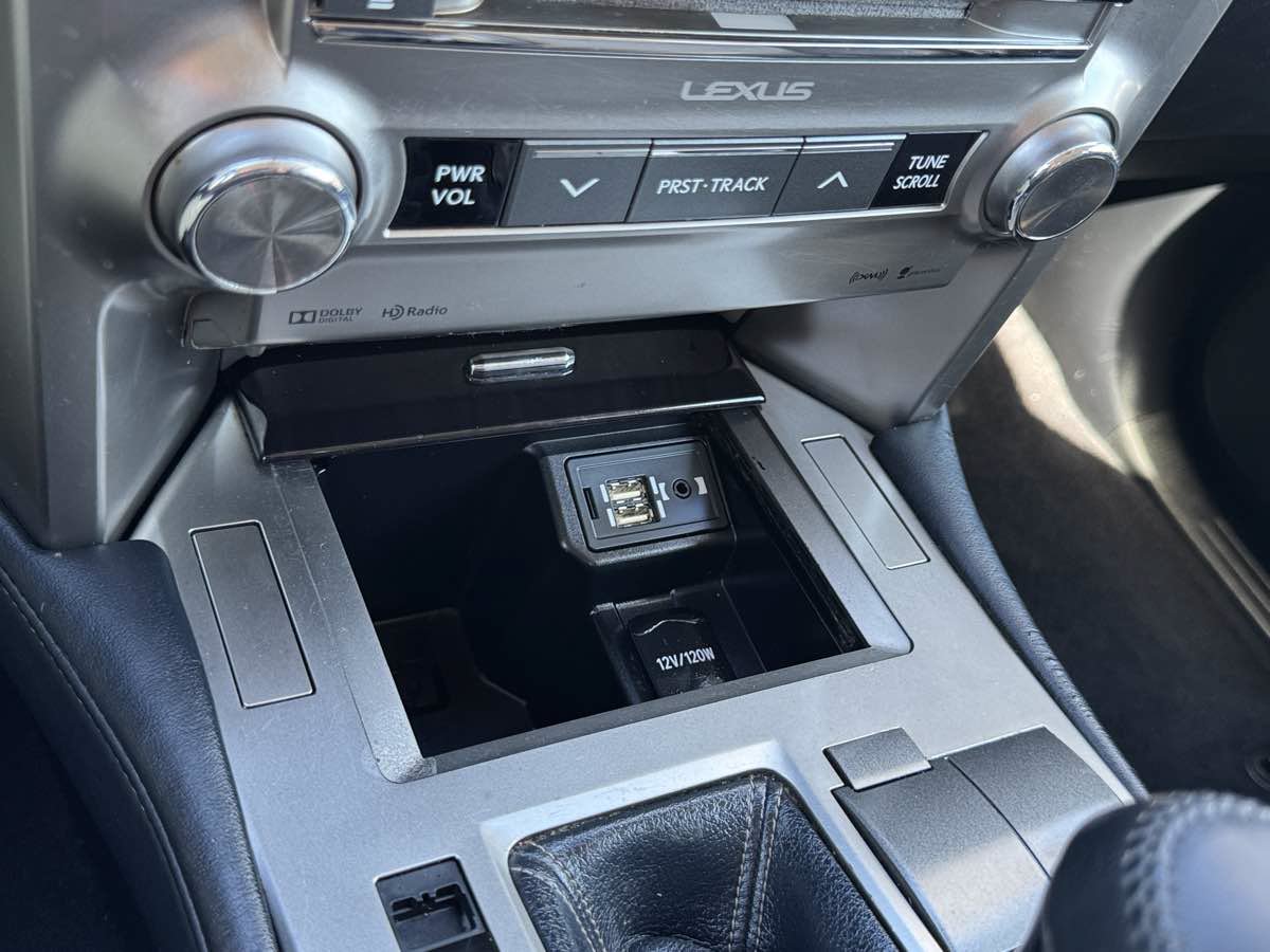 Used 2014 Lexus GX 460 AWD/4WD image 29