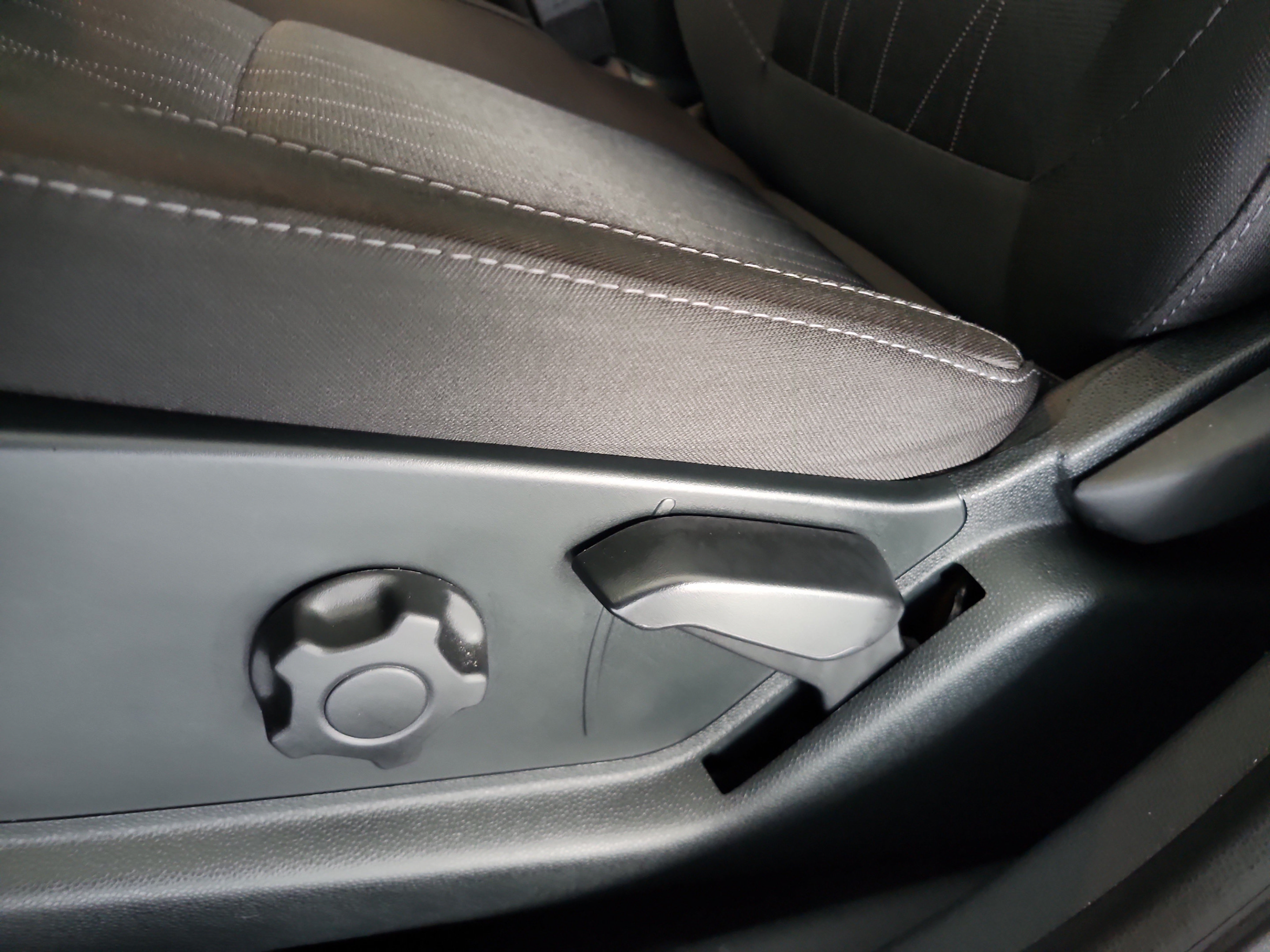 Certified 2022 Ford EcoSport SE AWD/4WD image 15