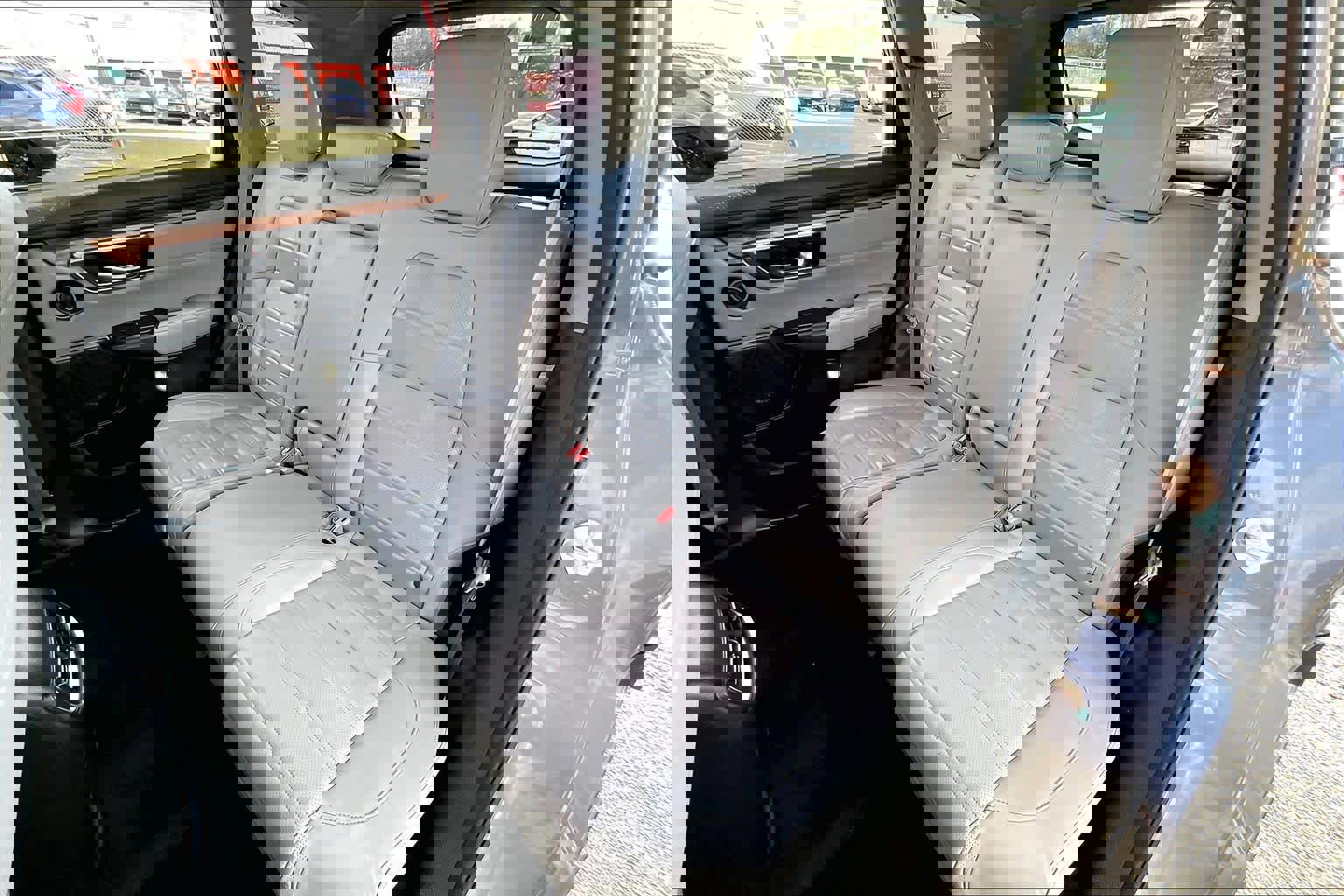 Used 2021 Honda CR-V Touring image 19