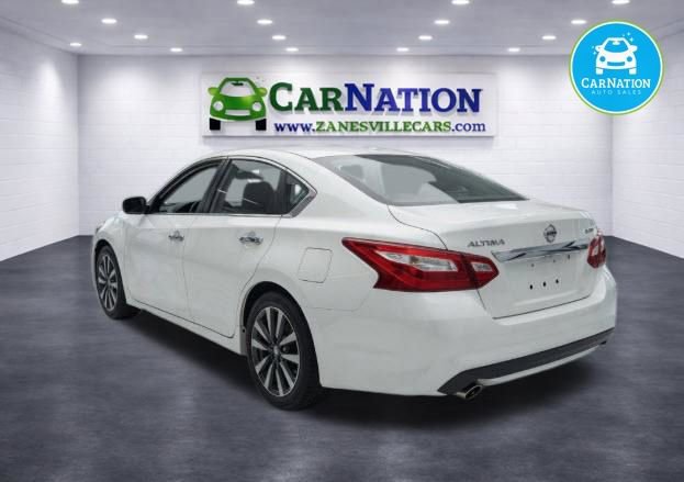Used 2017 Nissan Altima 2.5 SV FWD image 5