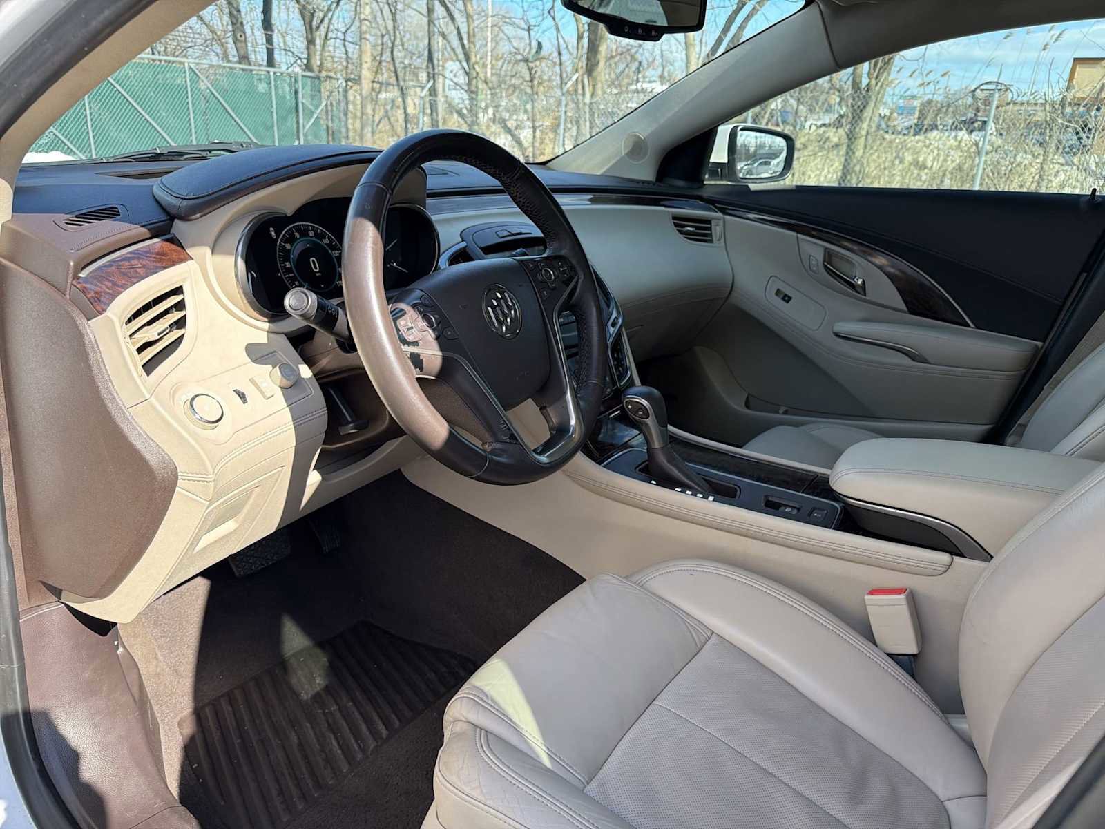 Used 2015 Buick LaCrosse Premium w/ Driver Confidence Package #1 image 10