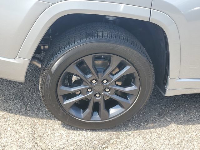 New 2026 Jeep Grand Cherokee L Limited AWD/4WD image 5