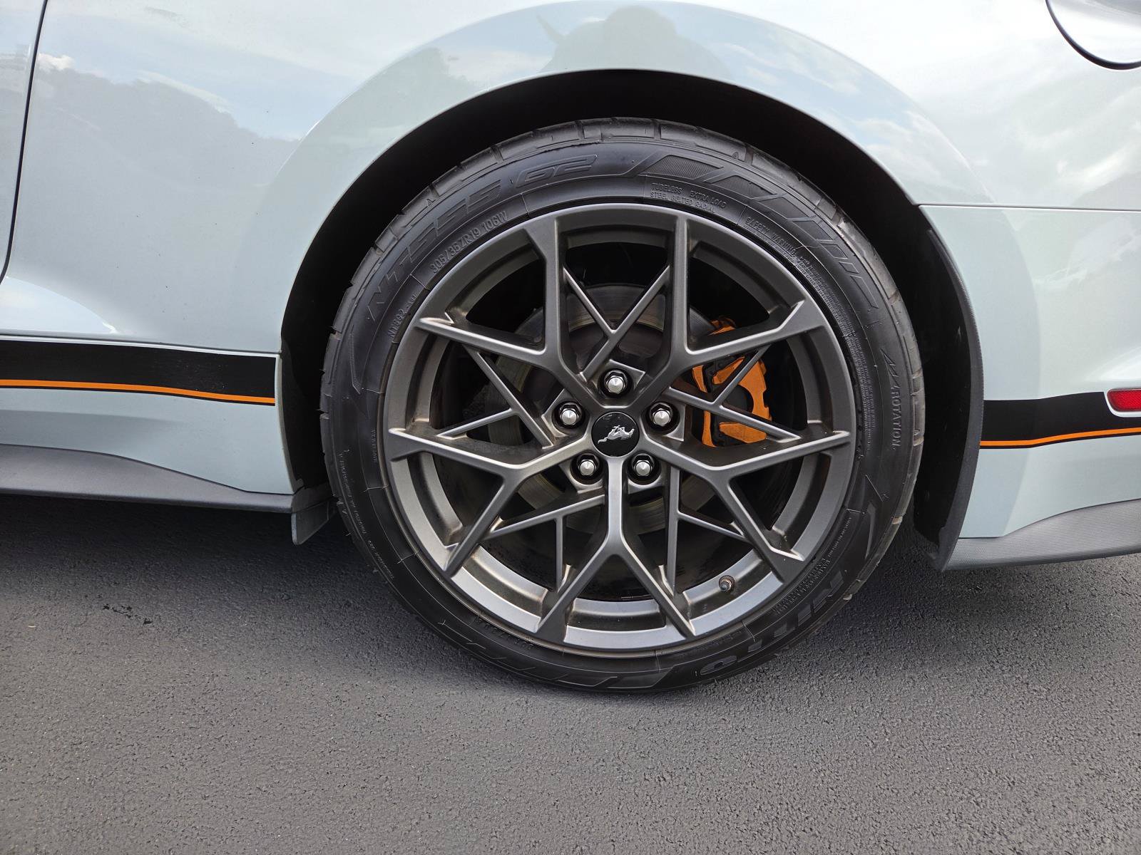 Used 2022 Ford Mustang Mach 1 w/ Mach 1 Handling Package RWD image 9