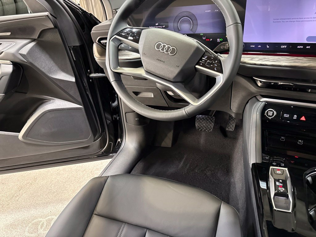 New 2026 Audi Q5 Premium Plus AWD/4WD image 22