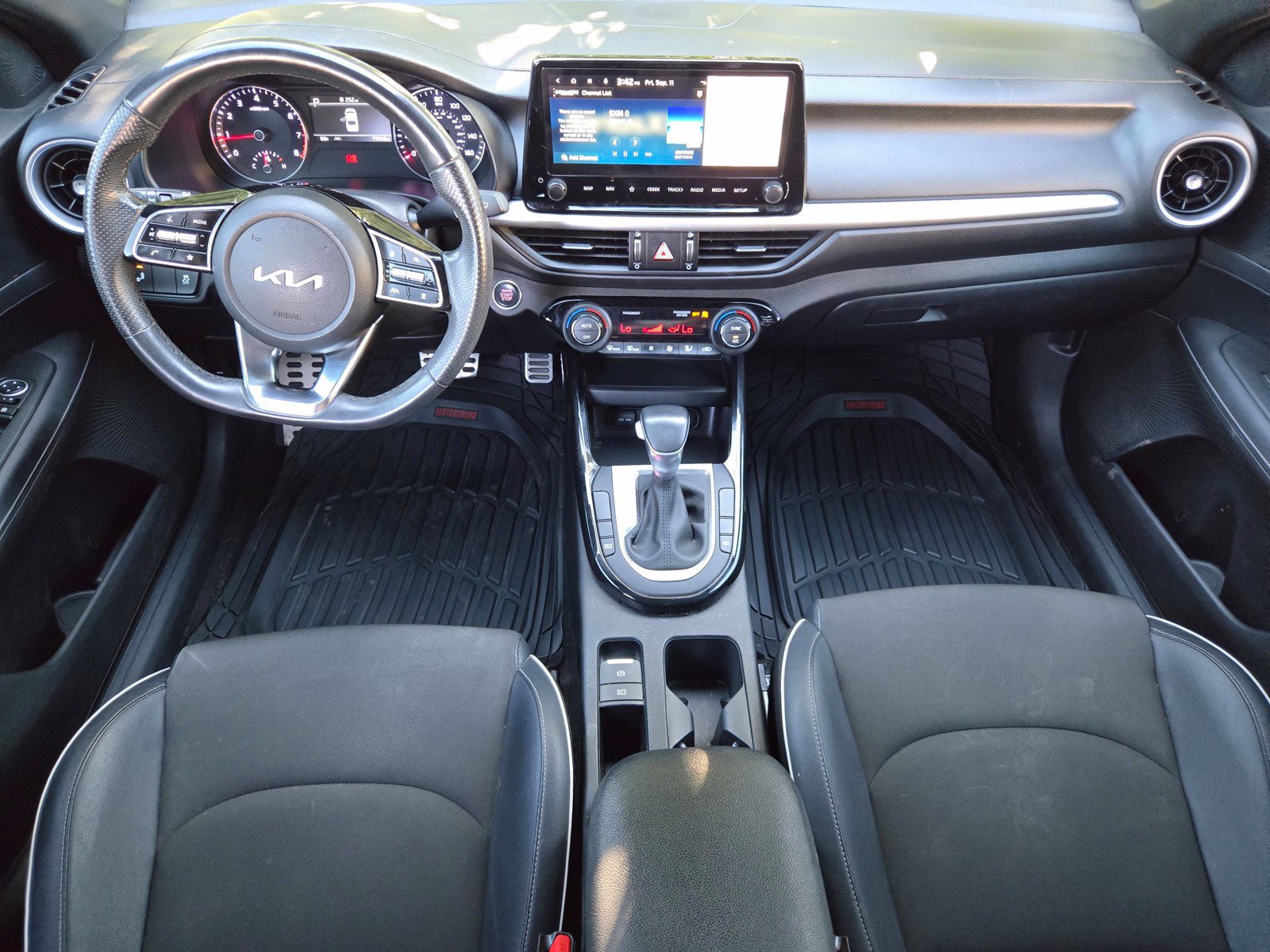 Used 2023 Kia Forte GT-Line w/ GT-Line Technology Package FWD image 10