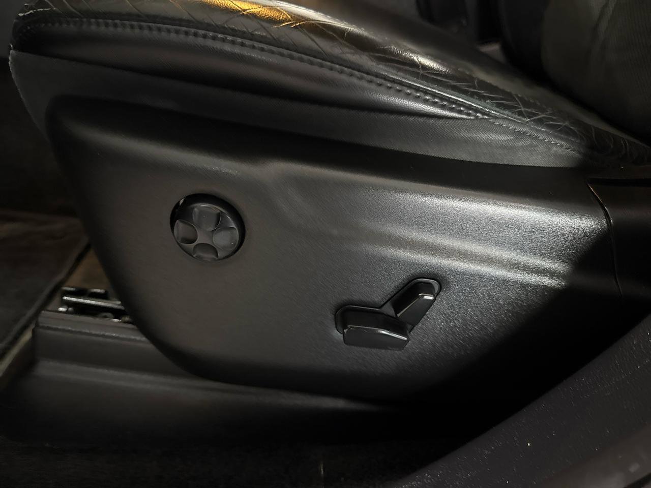 Used 2015 Jeep Grand Cherokee Altitude image 10