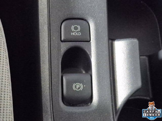 Used 2025 Toyota Corolla LE w/ LE Premium Package AWD/4WD image 19