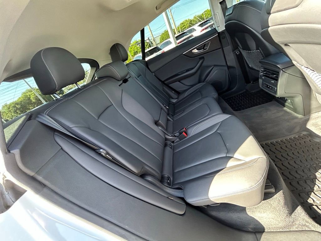 Used 2023 Audi Q8 Premium w/ Convenience Package image 51