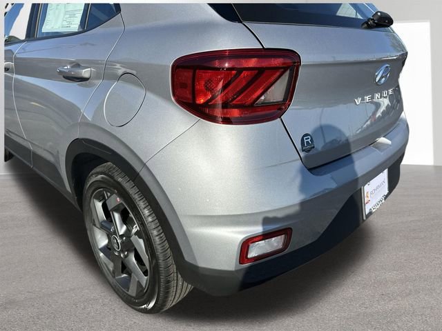 New 2026 Hyundai Venue SEL FWD image 38