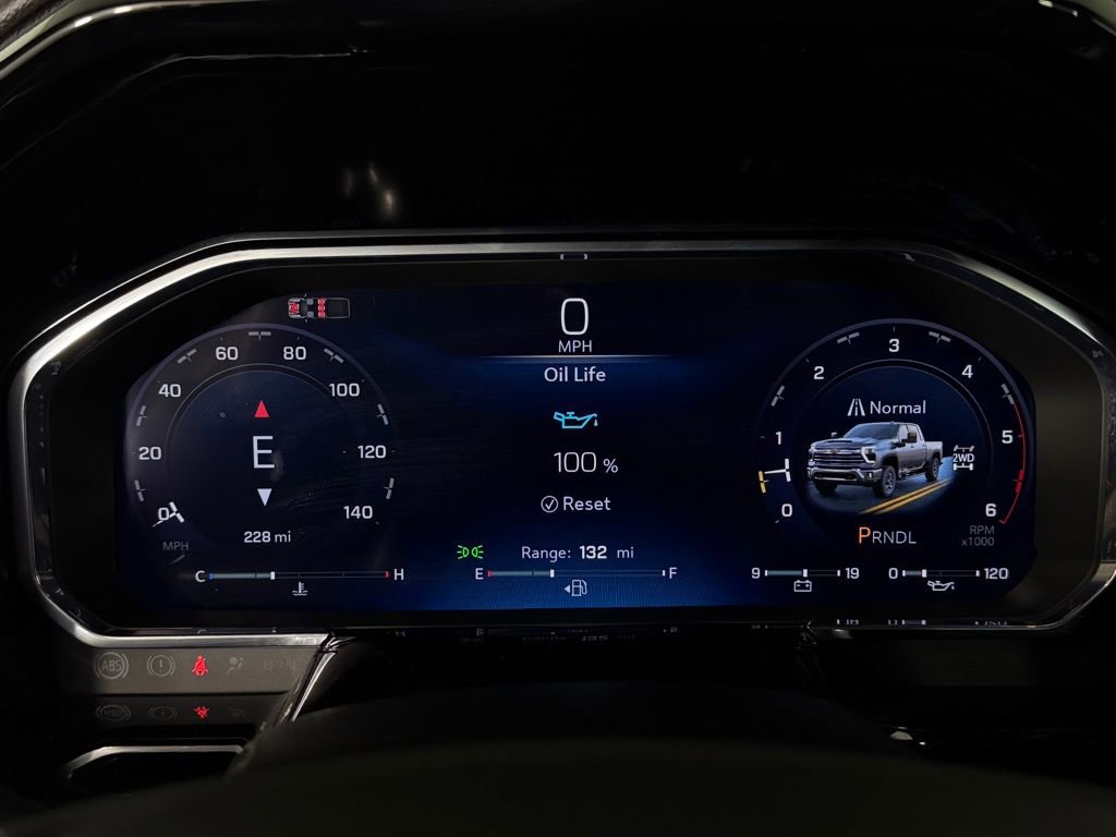 Used 2026 Chevrolet Silverado 3500 LTZ w/ LTZ Plus Package image 15