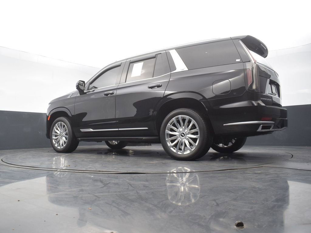 Used 2022 Cadillac Escalade Premium Luxury AWD/4WD image 52