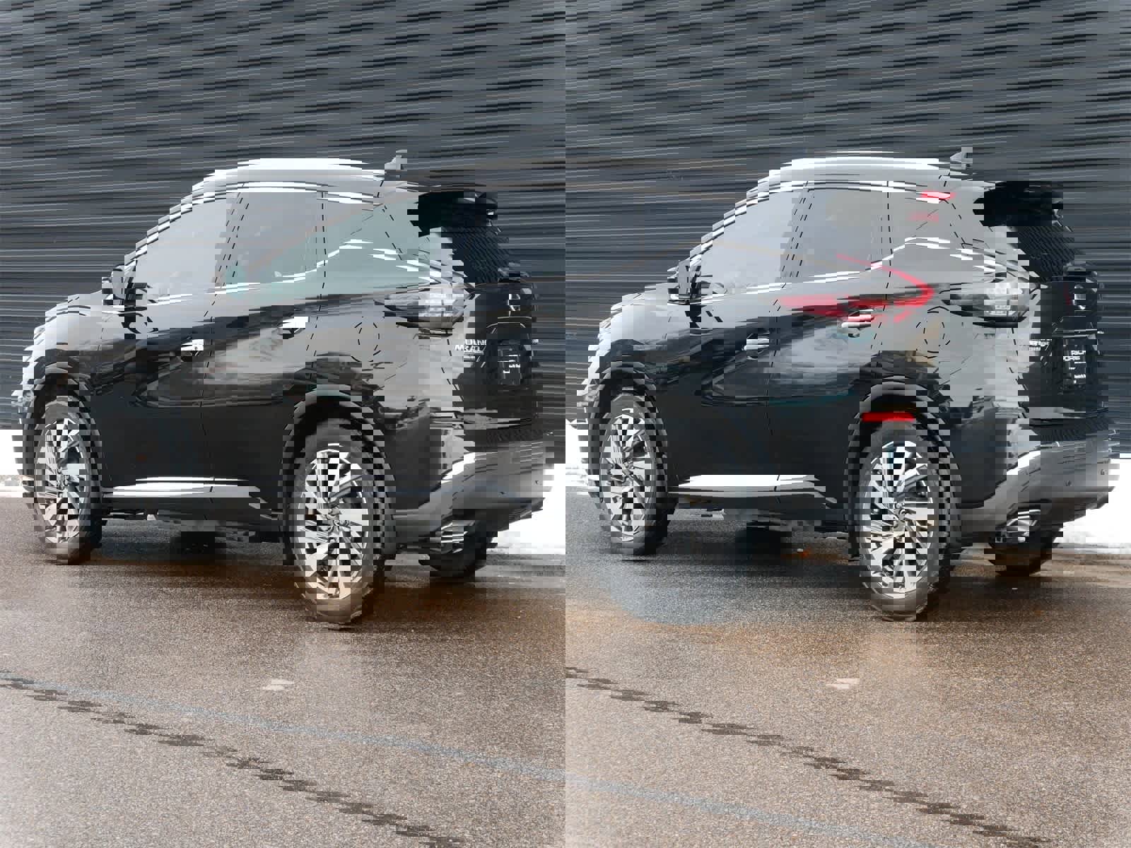 Used 2019 Nissan Murano SL image 3