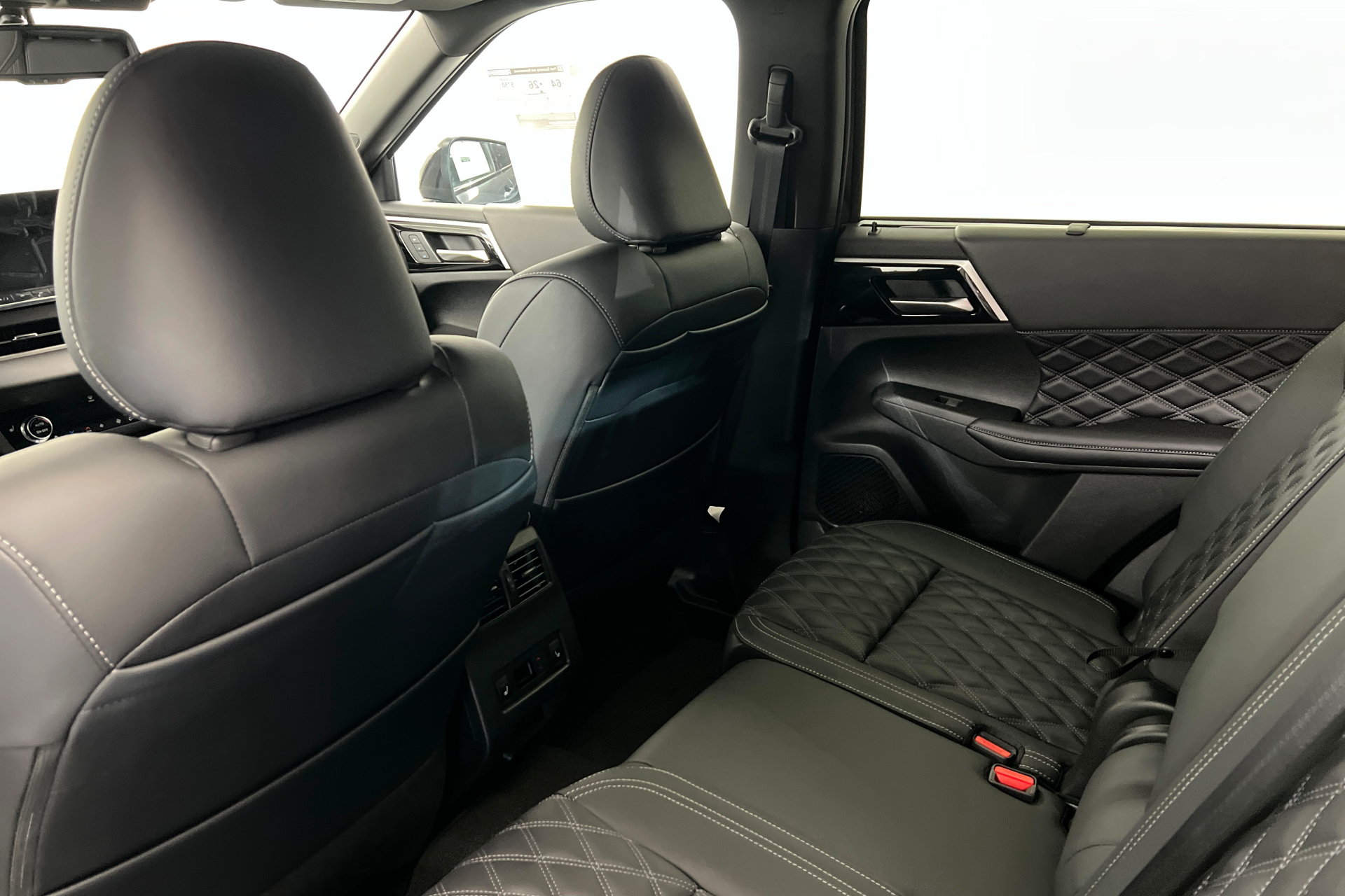 New 2026 Nissan Rogue Platinum AWD/4WD image 19