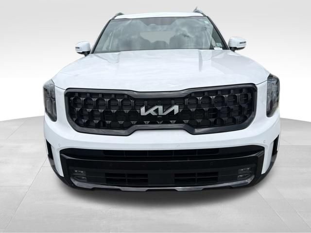 Used 2024 Kia Telluride SX X-Line AWD/4WD image 2
