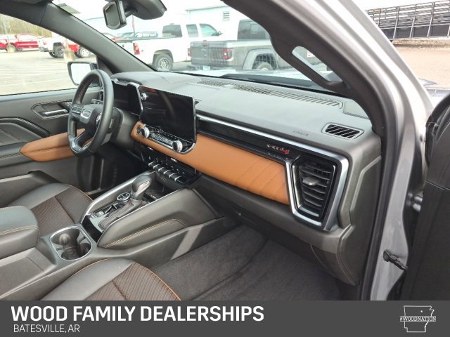 Certified 2024 GMC Canyon AT4 w/ AT4 Premium Package image 33