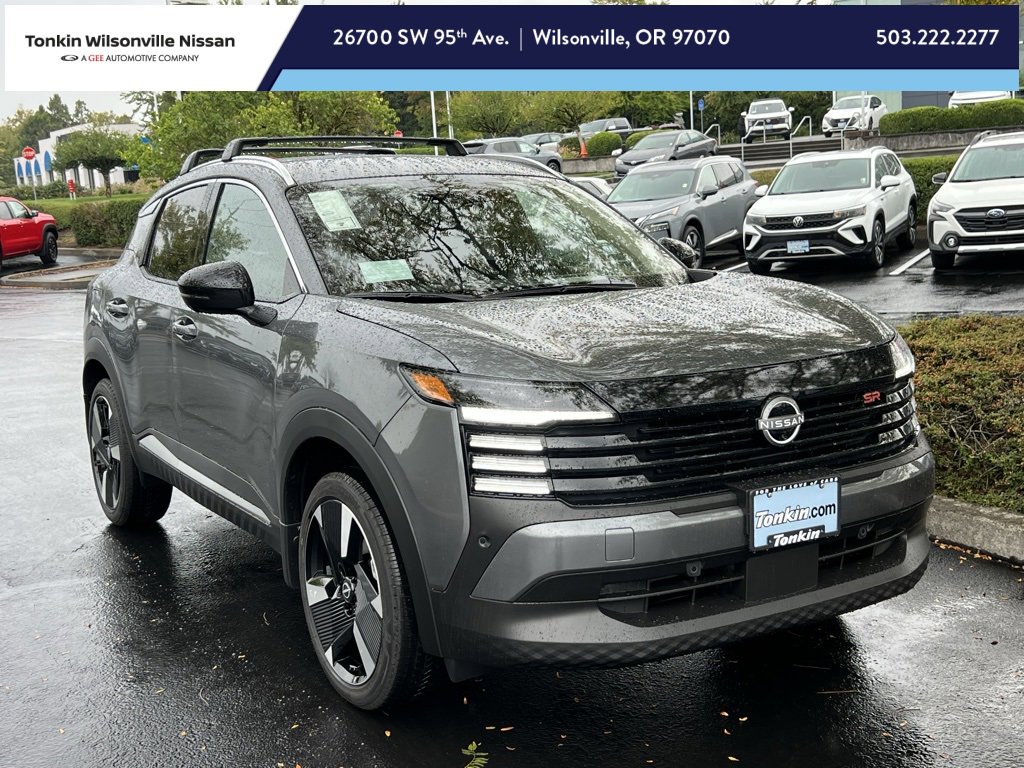 New 2026 Nissan Kicks SR w/ Cold Weather Package